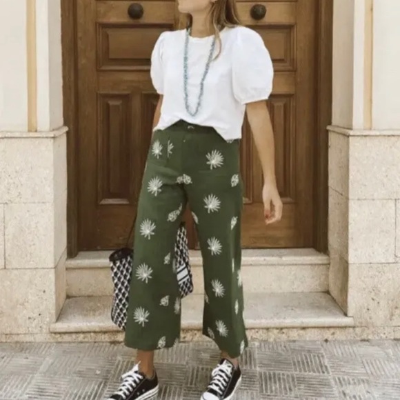 *SOLD*Zara Embroidered linen wide Leg Palm Tree Pants - Picture 4 of 4